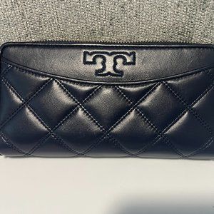 Tory Burch Quilted wallet in Navy